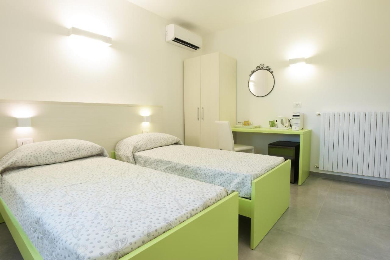 Rose Canine B&B Cesenatico Extérieur photo